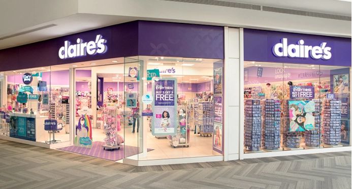 Claire’s-storefront-at-489-Fulton-Street-in-Brooklyn