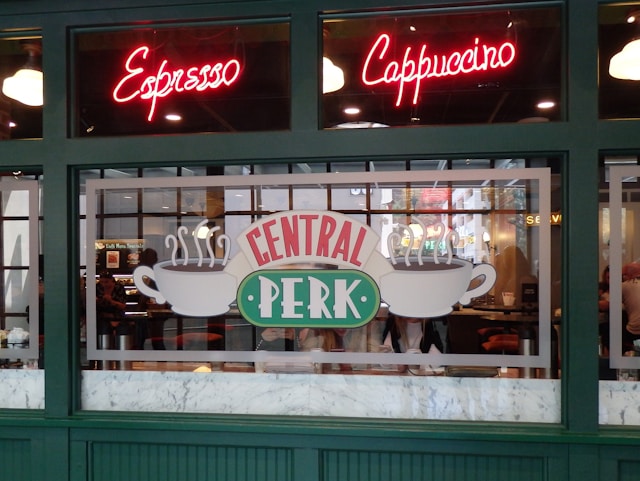 central-perk-coffeehouse-times-square.jpg central-perk-coffeehouse-times-square.jpg