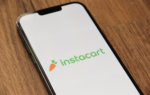 instacart-logo-grocery-delivery-platform instacart-logo-grocery-delivery-platform