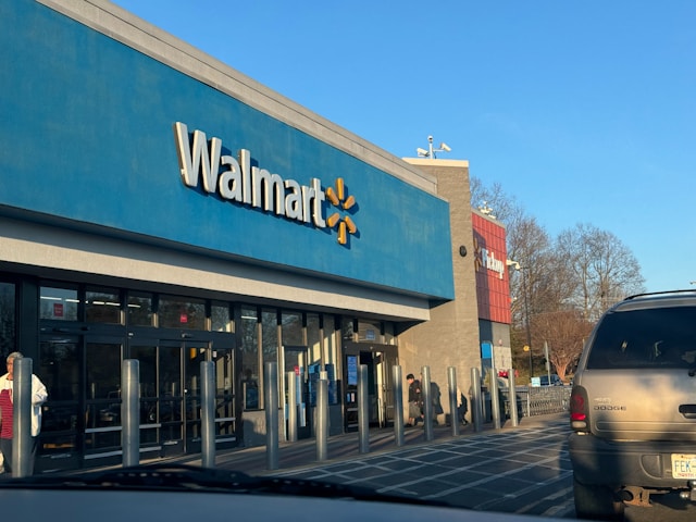 walmart-supply-chain-automation-distribution-center walmart-supply-chain-automation-distribution-center